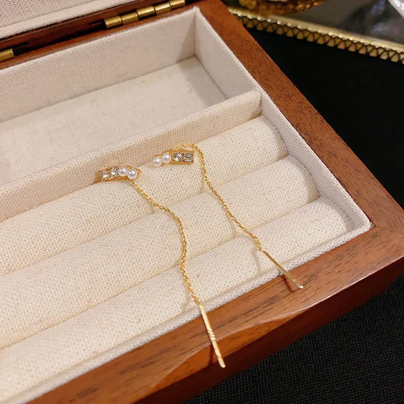 Women's Fashionable Zircon Ball Pendant Earrings